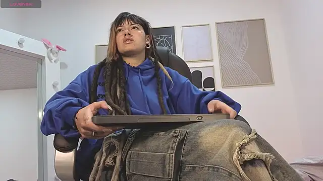  sharlotte777 online show from 09.24.25