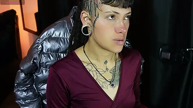  sharlotte777 online show from 04.01.26