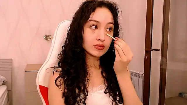 Ann  Cute online show from 12.18.25