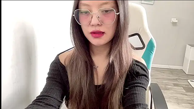 Risalynn online show from 02.28.25