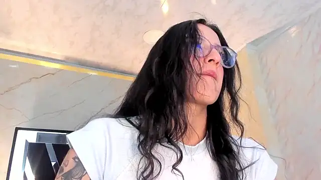 Princess Violett online show from 02.27.26