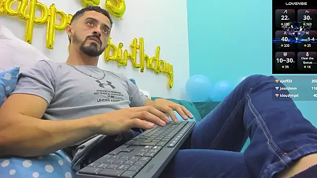 Snapshot of MAXIMUS_MASTE3 chatting on 01.13.25 MAXIMUS MASTE3 online show from 01.13.25