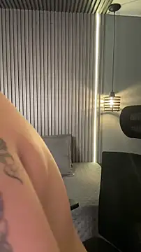 MiaPetit  online show from 01.12.26