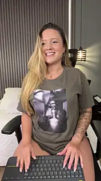 MiaPetit  online show from 02.19.26