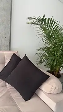 MiaPetit  online show from 04.26.26