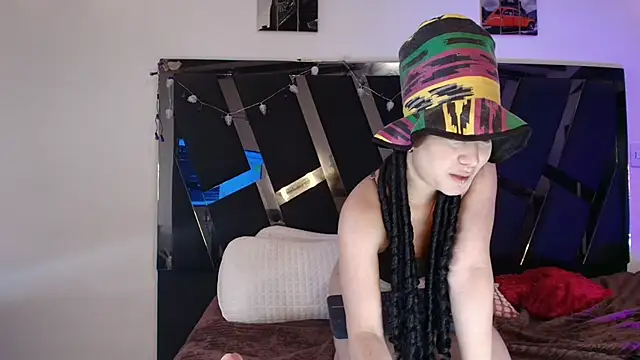 Charlotte11-11 online show from 02.08.25