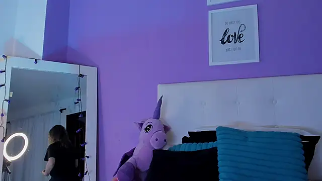 Charlotte11-11 online show from 02.12.26