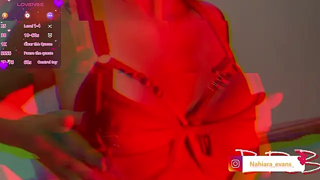 Snapshot of NahiaraEvans_ chatting on 02.20.26 NahiaraEvans online show from 02.20.26
