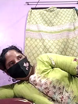 Koyel-Sen online show from 10.31.25