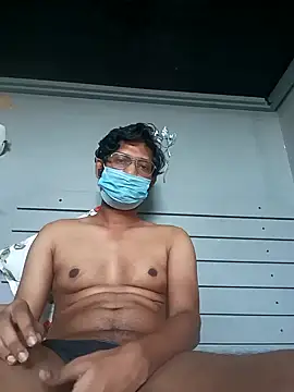 Snapshot of gym_lover076 chatting on 02.07.25 gym lover076 online show from 02.07.25