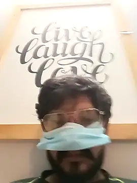 Snapshot of gym_lover076 chatting on 02.08.25 gym lover076 online show from 02.08.25