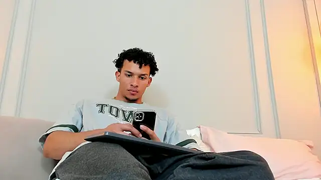 Dominick star online show from 01.16.25