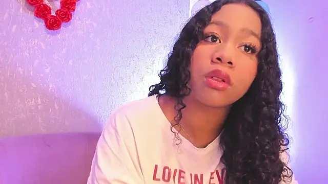 Sofi Fox  online show from 02.03.26