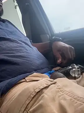 SukItSlo444 online show from 04.14.26