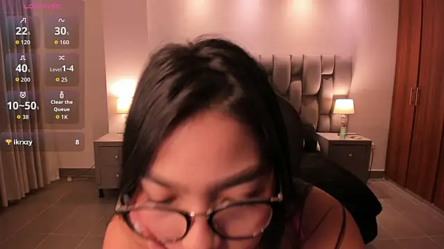 Snapshot of alessia_will chatting on 09.23.25 alessia will online show from 09.23.25