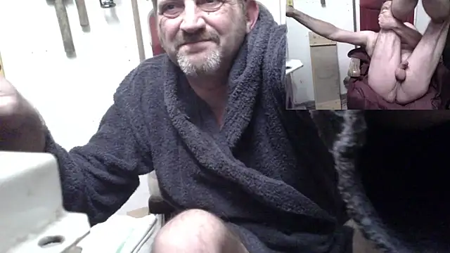 Snapshot of Vernalot_76 chatting on 12.30.24 Vernalot 76 online show from 12.30.24