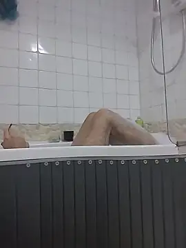 Snapshot of Vernalot_76 chatting on 11.02.25 Vernalot 76 online show from 11.02.25