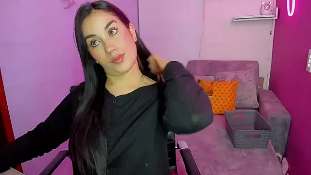  sulmatevans  online show from 12.18.25