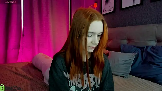 Lesi Moonie01 online show from 03.29.26