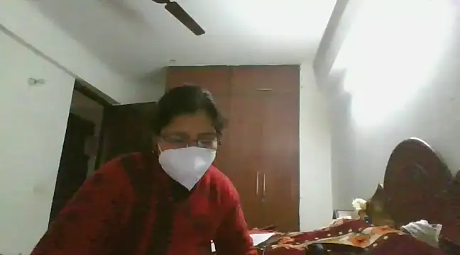 cutiecatty21 online show from 12.19.24