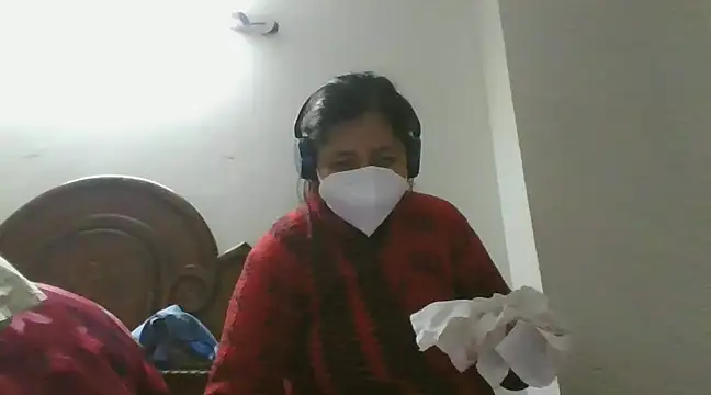 cutiecatty21 online show from 12.20.24