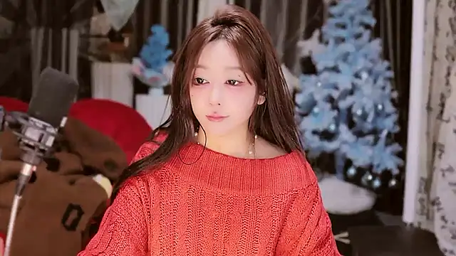 Snapshot of Missy_Nana21 chatting on 12.09.24 Missy Nana21 online show from 12.09.24