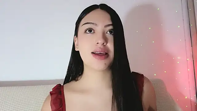 Snapshot of Sweet-Sophiee chatting on 07.06.26 Sweet-Sophiee online show from 07.06.26
