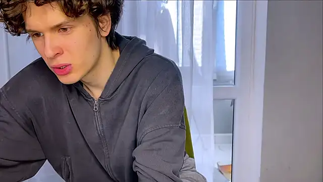 alyx garden online show from 03.21.26