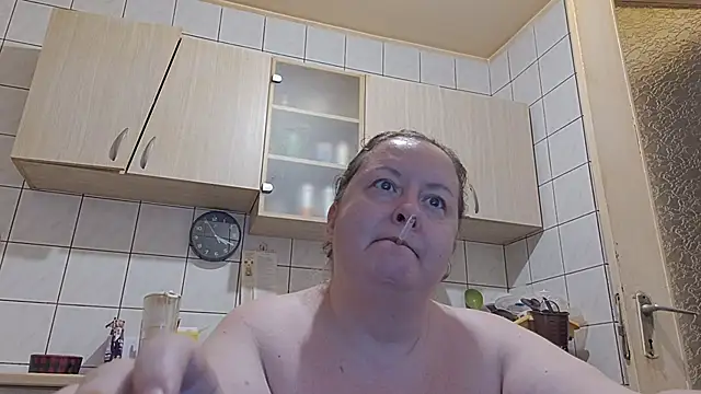 Snapshot of melissaBlessing chatting on 06.21.26 melissaBlessing online show from 06.21.26