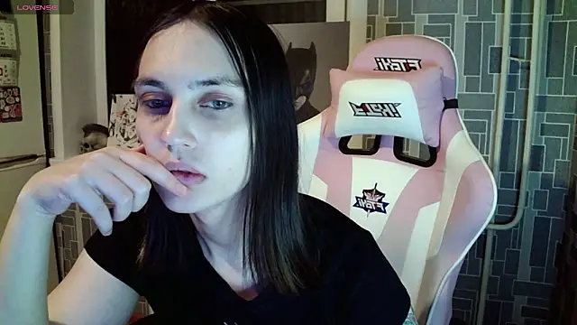 BlackHe4rts  online show from 12.10.24