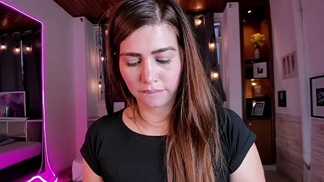 Laurent Williams online show from 02.21.25