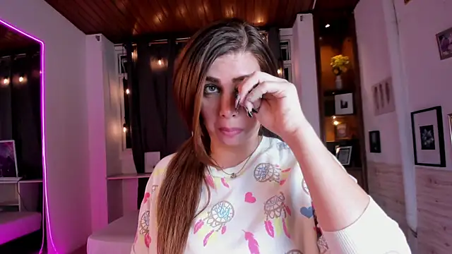 Laurent Williams online show from 02.22.25