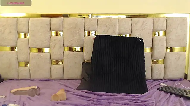 lilimini032 online show from 01.17.25