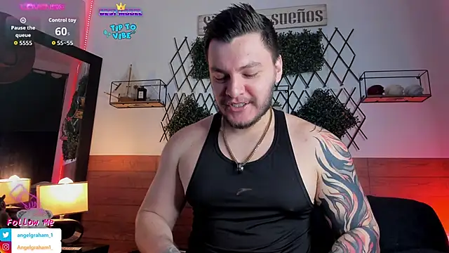 Snapshot of Angelgraham_1 chatting on 10.02.25 Angelgraham 1 online show from 10.02.25