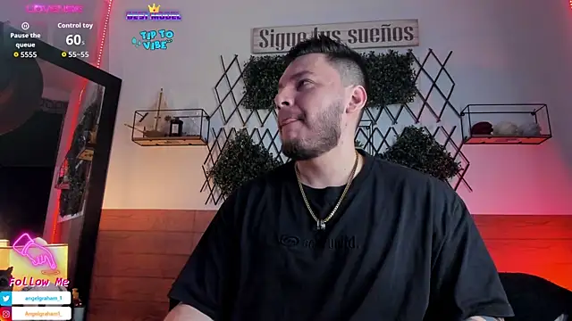 Snapshot of Angelgraham_1 chatting on 11.03.25 Angelgraham 1 online show from 11.03.25