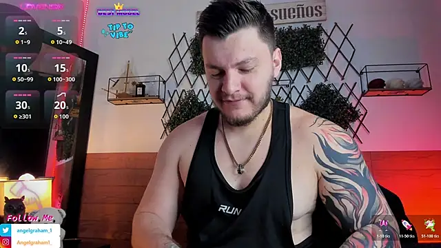 Snapshot of Angelgraham_1 chatting on 11.25.25 Angelgraham 1 online show from 11.25.25