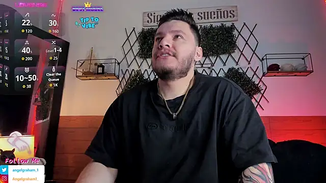 Snapshot of Angelgraham_1 chatting on 11.28.25 Angelgraham 1 online show from 11.28.25