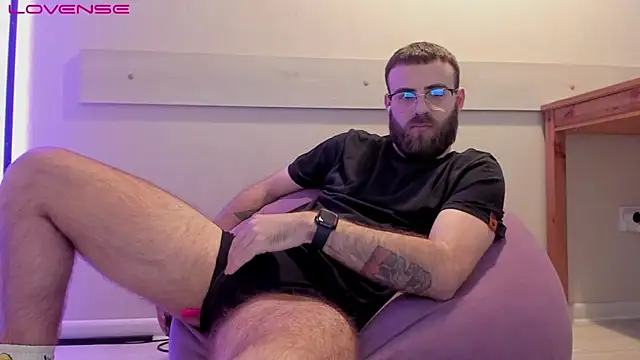 Snapshot of OtisRam chatting on 03.03.25 OtisRam online show from 03.03.25