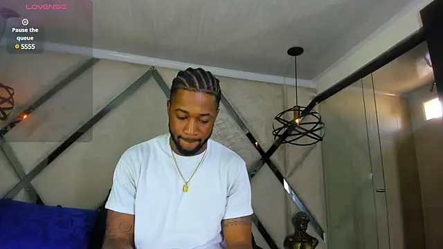 Drake Nassir4 online show from 01.14.25