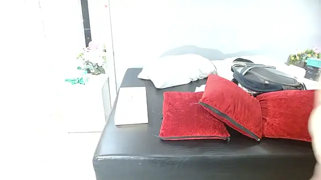 Kimandyuk online show from 03.17.25