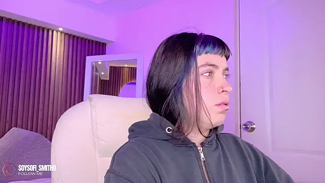 Lucy Smith2 online show from 04.08.26