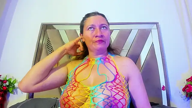 LILITH TORRES1 online show from 12.11.24