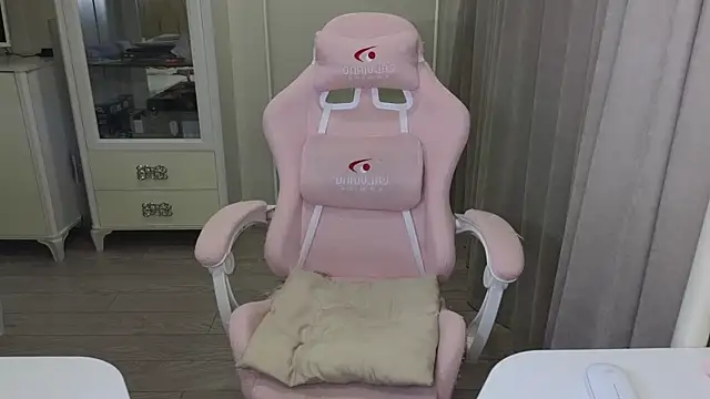 littlevildevil online show from 01.10.25