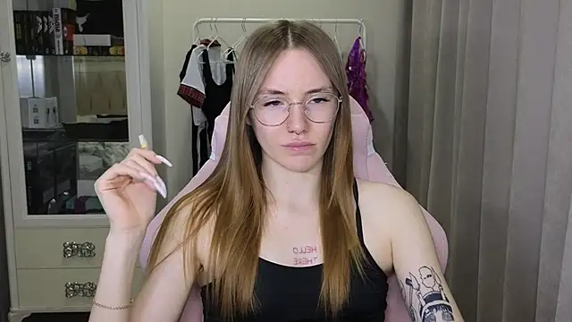 littlevildevil online show from 01.26.25