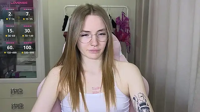 littlevildevil online show from 02.11.25