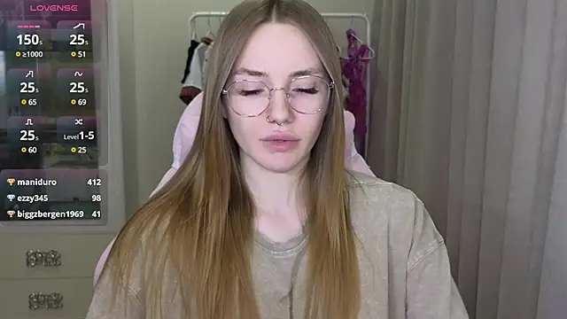 littlevildevil online show from 02.22.25