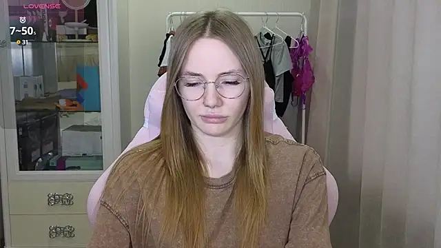 littlevildevil online show from 03.05.25