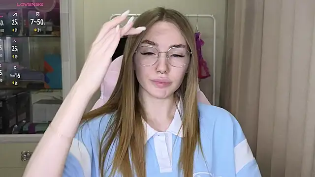 littlevildevil online show from 03.22.25