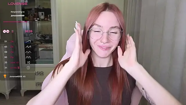 littlevildevil online show from 10.03.25