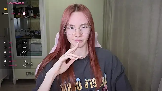 littlevildevil online show from 10.17.25